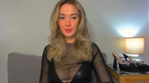 Snapshot of cindyprettywomen chatting on December 7, 2024, 6:43 am cindyprettywomen online show from December 7, 2024, 6:43 am