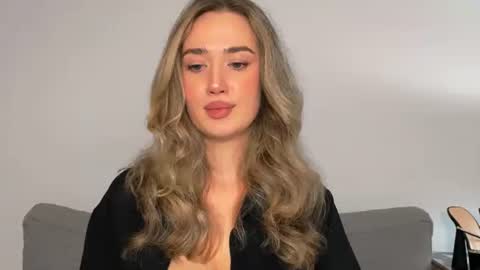 Snapshot of cindyprettywomen chatting on October 8, 2025, 3:53 pm cindyprettywomen online show from October 8, 2025, 3:53 pm
