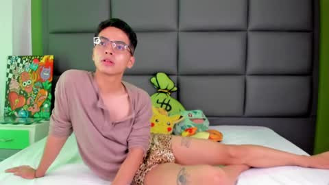 Cinna Boy online show from March 4, 2025, 11:00 pm