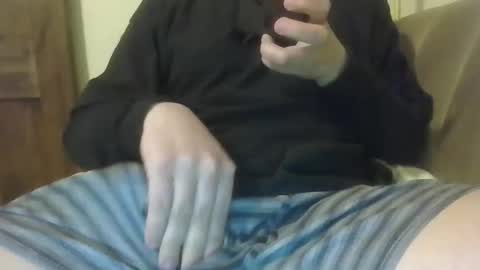 Snapshot of cinnatoasty chatting on April 16, 2026, 3:40 am cinnatoasty online show from April 16, 2026, 3:40 am