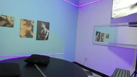 Cinthya online show from April 18, 2026, 5:50 pm