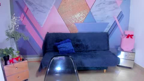 Snapshot of cintiagreyx chatting on January 18, 2025, 11:32 am CINTIA online show from January 18, 2025, 11:32 am