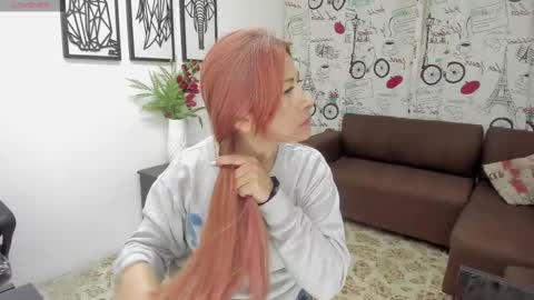 Snapshot of cintiagreyx chatting on February 9, 2025, 11:36 am CINTIA online show from February 9, 2025, 11:36 am