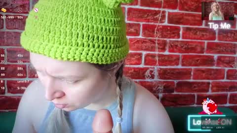 Snapshot of citrusblissss chatting on May 27, 2026, 1:57 am citrusblissss online show from May 27, 2026, 1:57 am