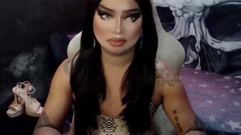 Snapshot of cj_parker69 chatting on November 2, 2025, 1:57 pm QUEEN CESS online show from November 2, 2025, 1:57 pm