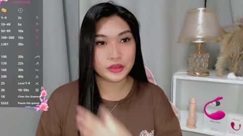 CLAIRE online show from June 18, 2026, 10:19 am