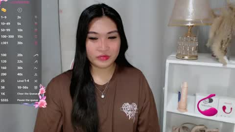 CLAIRE online show from June 22, 2026, 6:05 pm
