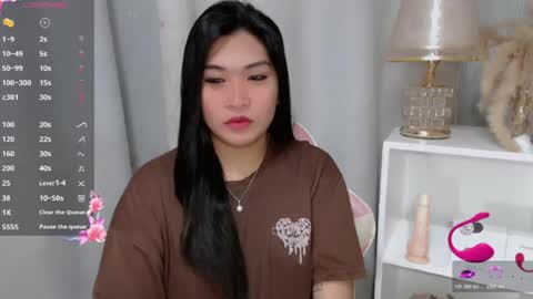 CLAIRE online show from July 6, 2026, 5:04 am