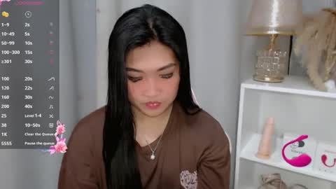 CLAIRE online show from July 22, 2026, 6:43 pm