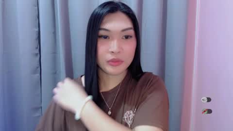 CLAIRE online show from July 27, 2026, 5:53 pm