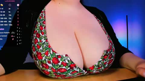 Clara  online show from February 19, 2025, 10:42 pm