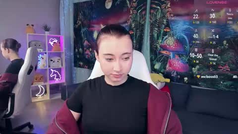 Snapshot of clarabenson chatting on September 12, 2025, 9:04 pm clarabenson online show from September 12, 2025, 9:04 pm