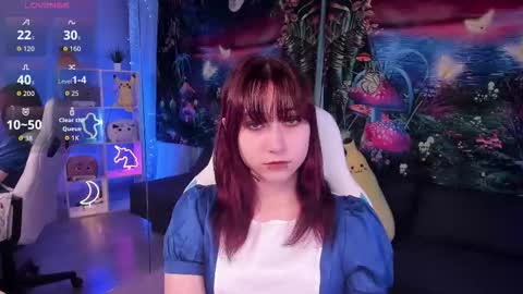 Snapshot of clarabenson chatting on October 29, 2025, 7:37 pm clarabenson online show from October 29, 2025, 7:37 pm