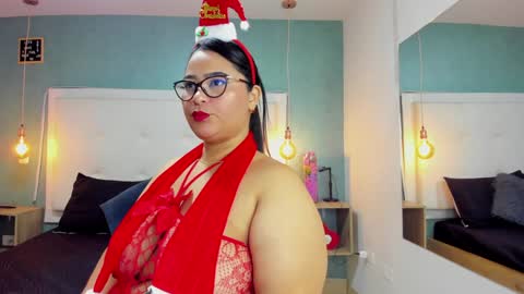 Snapshot of clarigil chatting on December 20, 2024, 3:53 pm clarigil online show from December 20, 2024, 3:53 pm