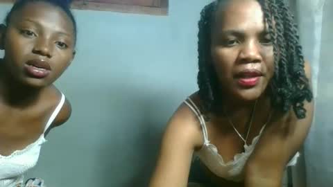clarisse98 online show from October 13, 2025, 12:49 pm