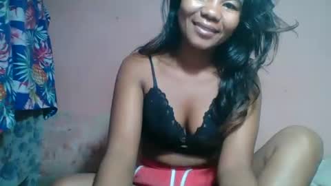 Snapshot of clarissezz chatting on May 12, 2026, 11:46 pm clarissezz online show from May 12, 2026, 11:46 pm