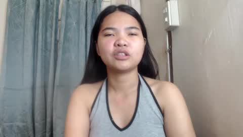 Snapshot of clarita_moore1000 chatting on December 15, 2024, 12:18 am Rita online show from December 15, 2024, 12:18 am