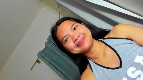 Snapshot of clarita_moore1000 chatting on January 13, 2025, 1:23 am Rita online show from January 13, 2025, 1:23 am