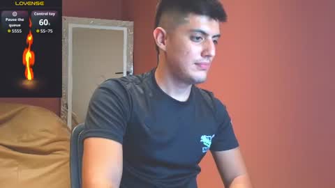 Snapshot of clark_dick16 chatting on August 4, 2026, 6:54 pm clark_dick16 online show from August 4, 2026, 6:54 pm