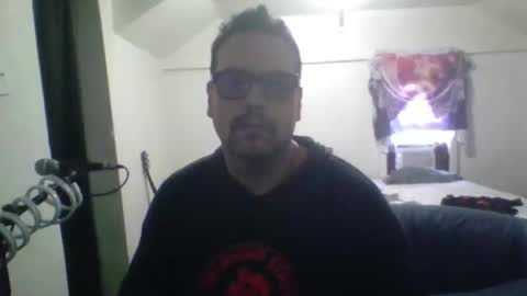 clark_kent1986 online show from May 16, 2026, 11:14 pm
