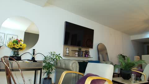 clark_strong online show from February 23, 2025, 4:07 am