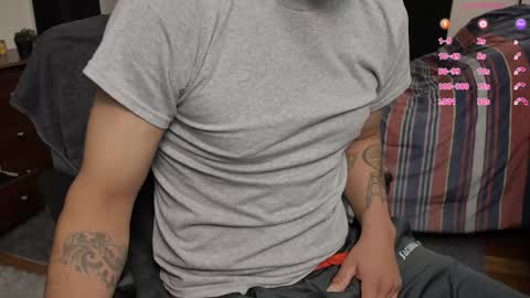 Snapshot of clark_washington21 chatting on January 1, 2025, 10:32 am Clark online show from January 1, 2025, 10:32 am