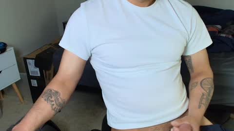 Snapshot of clark_washington21 chatting on February 10, 2025, 3:24 am Clark online show from February 10, 2025, 3:24 am