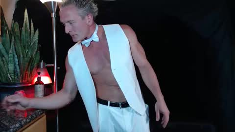 Snapshot of clarkekentxxxx chatting on April 27, 2026, 12:19 am clarkekentxxxx online show from April 27, 2026, 12:19 am