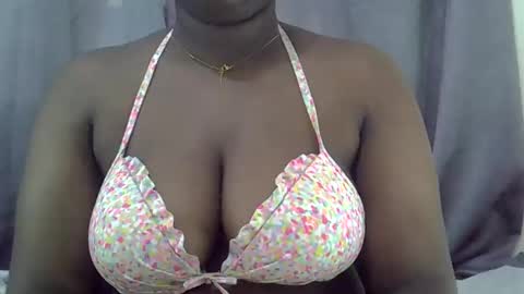 classy_zoey online show from December 20, 2025, 2:35 pm