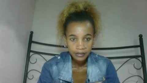 claudianne online show from March 11, 2026, 5:02 am