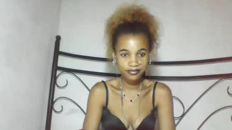 claudianne online show from March 19, 2026, 6:17 am