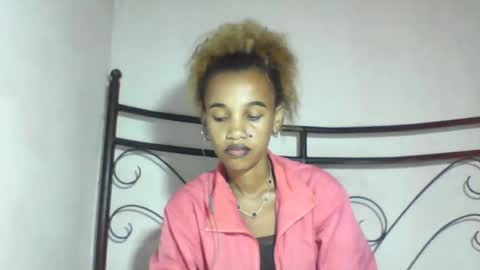 claudianne online show from May 5, 2026, 4:42 am