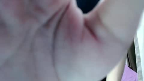 Snapshot of claxy_kimslut chatting on December 4, 2025, 3:16 am KIM online show from December 4, 2025, 3:16 am