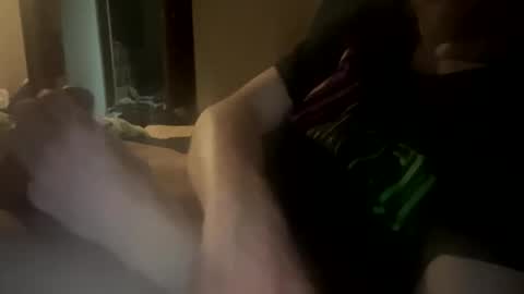 Snapshot of cleatus27 chatting on December 17, 2024, 6:02 am cleatus27 online show from December 17, 2024, 6:02 am