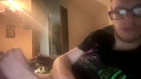 Snapshot of cleatus27 chatting on February 3, 2025, 5:29 am cleatus27 online show from February 3, 2025, 5:29 am