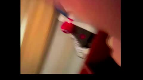 Snapshot of clementine75009 chatting on April 4, 2026, 11:51 am clementine75009 online show from April 4, 2026, 11:51 am