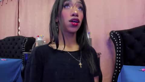 Snapshot of cleo_escobar chatting on February 16, 2026, 1:18 pm Cleo online show from February 16, 2026, 1:18 pm