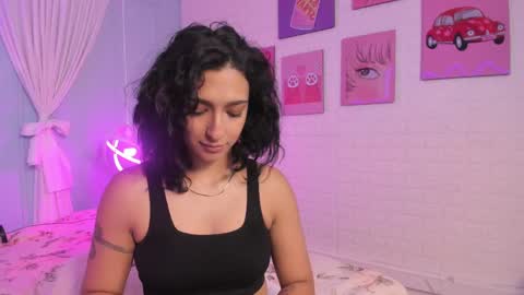 Cleo  online show from April 12, 2026, 3:06 pm