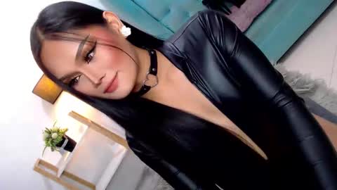 Cleo online show from February 2, 2026, 11:25 pm