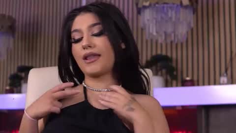 CleoJenner online show from March 12, 2026, 11:38 am