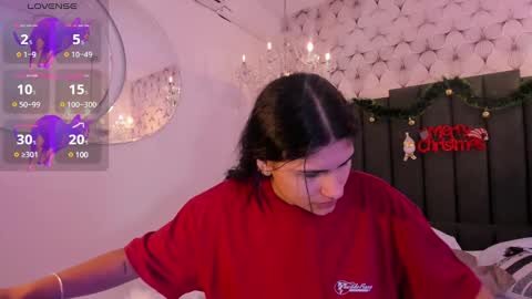 Cleopatra online show from December 8, 2024, 7:32 pm