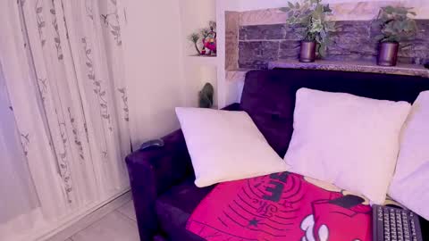 cleopatriagad online show from February 13, 2026, 2:40 am