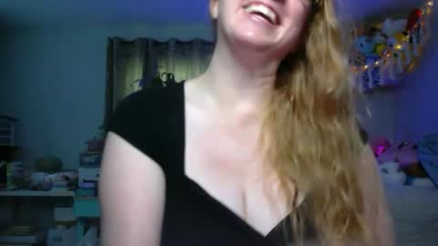 Snapshot of climaxfairy chatting on September 9, 2025, 10:20 pm Kate online show from September 9, 2025, 10:20 pm