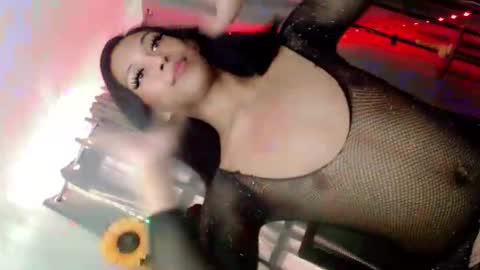 clinalynxx online show from November 24, 2025, 10:53 pm