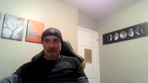 Snapshot of clintwood12 chatting on December 10, 2024, 7:05 am chad online show from December 10, 2024, 7:05 am