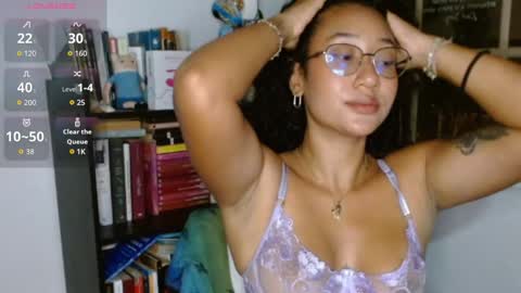 Clitia online show from October 23, 2025, 11:03 pm