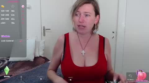 Syl  online show from February 3, 2026, 8:30 am