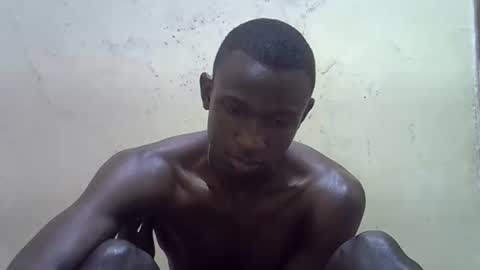 clive_damian online show from April 9, 2026, 6:19 am