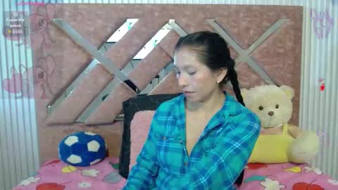 Snapshot of cloe16_ chatting on March 18, 2026, 8:01 pm Cloe online show from March 18, 2026, 8:01 pm