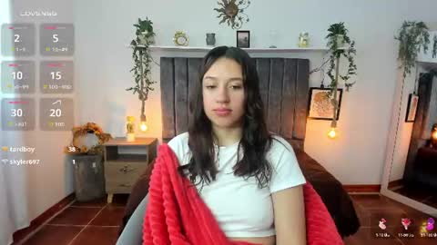 cloe_7 online show from July 9, 2026, 1:26 pm